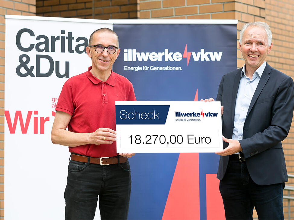 Spendenübergabe Caritas